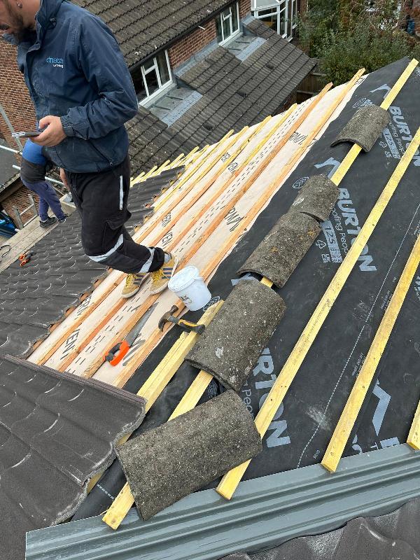 Commercial Roofing Marketing: 10 Strategies To Win Better Bids And Build A Stronger Pipeline
